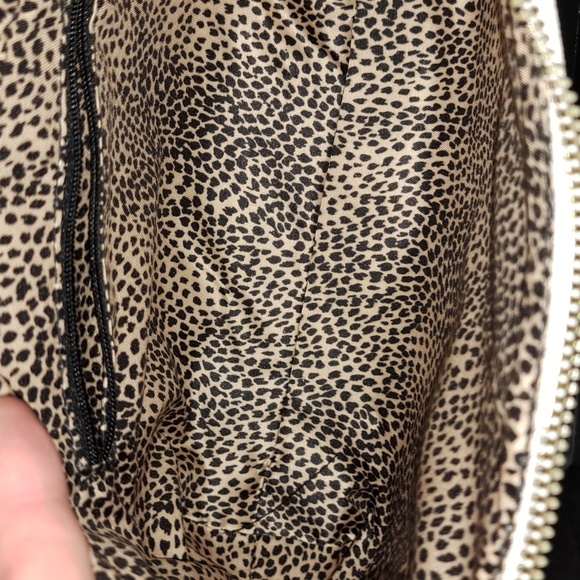 Handbag - Picture 2 of 2